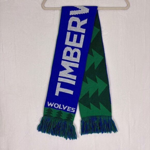 Minnesota Timberwolves Basketball Reversible with Green Trees Winter Scarf Unise - Picture 1 of 8